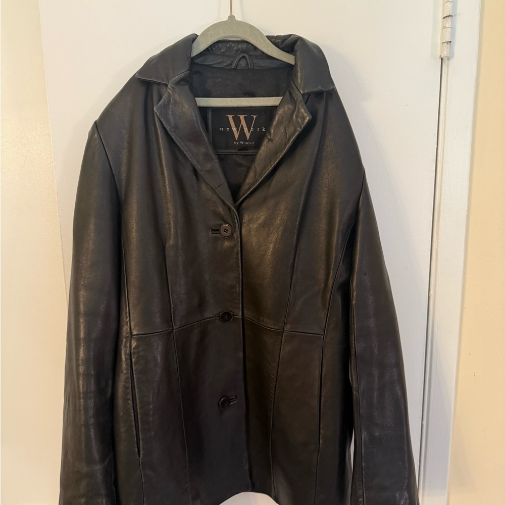 Small Women's Black Leather Jacket New York by Winlie